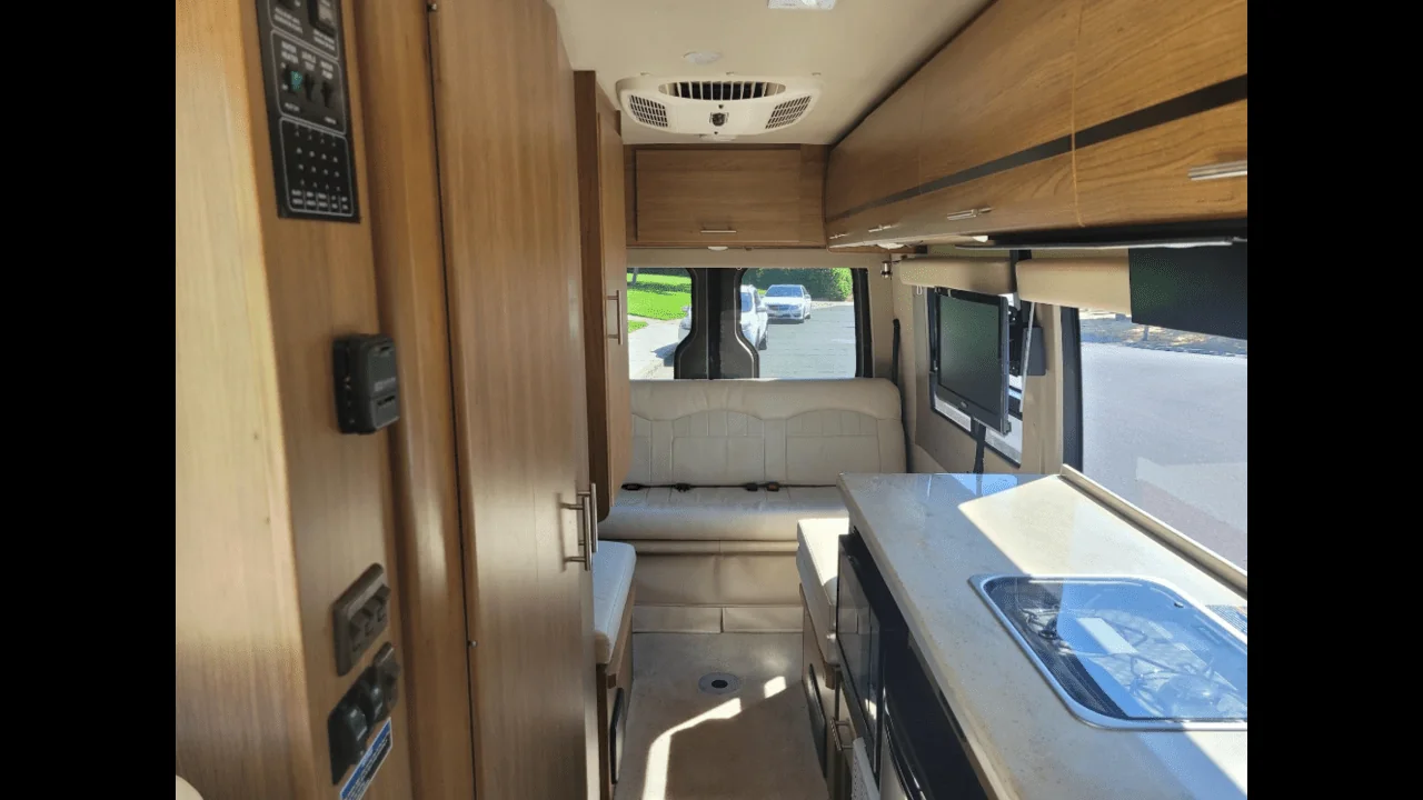 Winnebago Era — photo 4