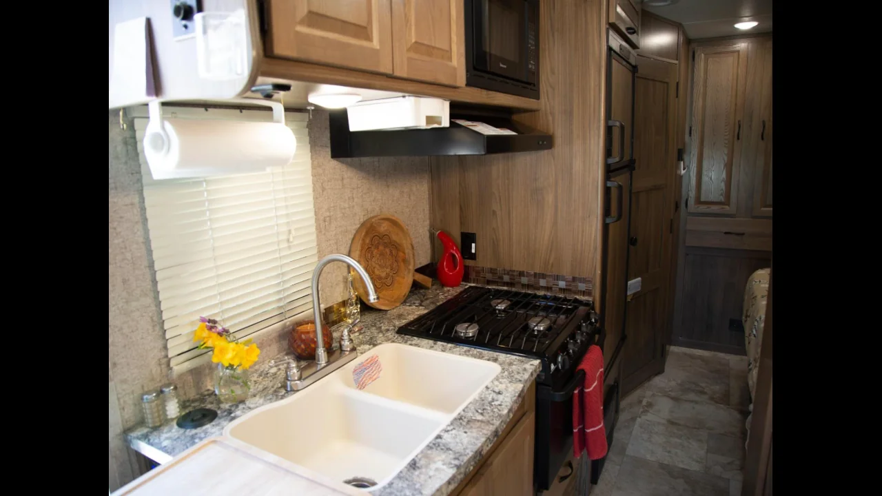 Coachmen Prism — photo 6